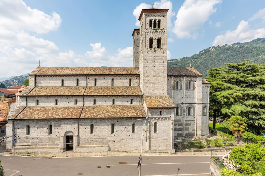 Como 100Mq 5 Mins To Center + Free Park And View エクステリア 写真